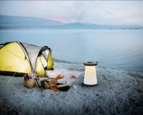 كرسي بورودو قابل للطي مع إضاءة LED – للتخييم والسفر-احمر